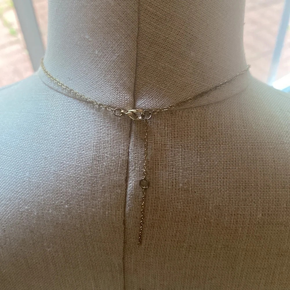 Quartz Gold Bar Pendant Necklace - Picture 3 of 3